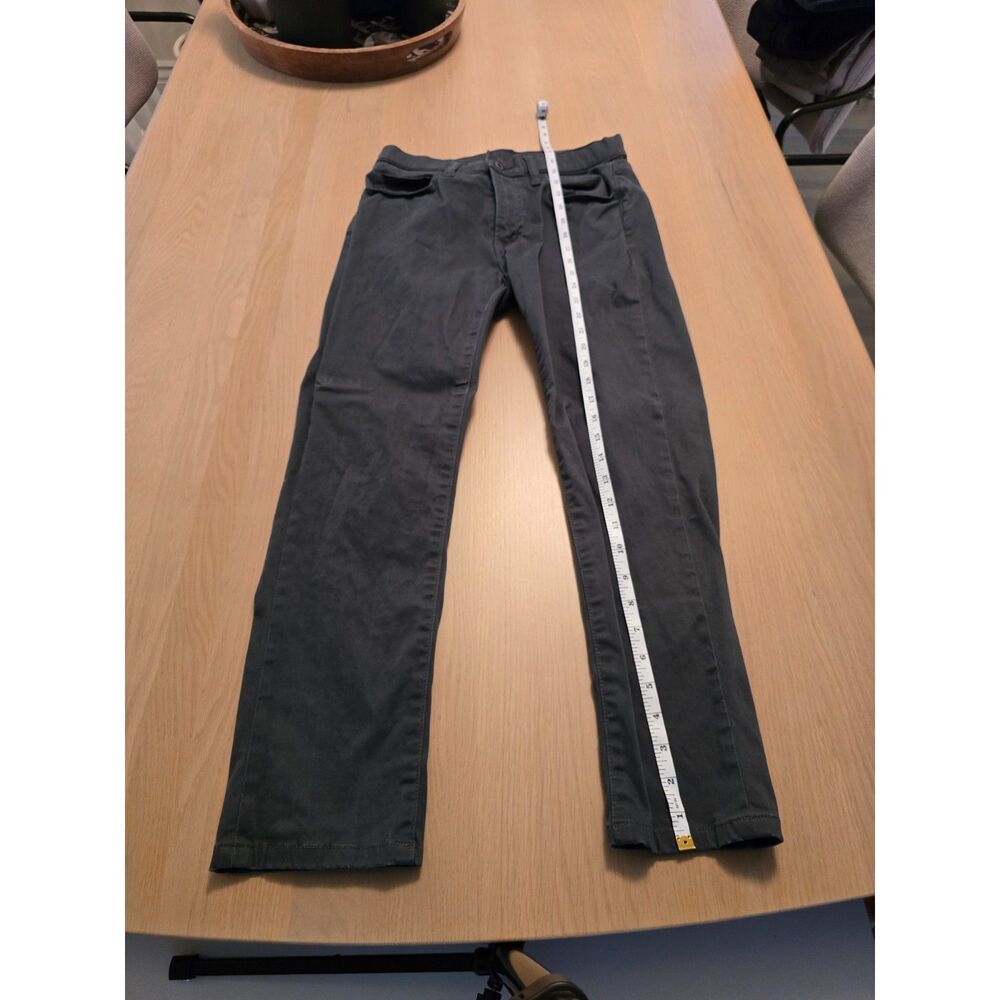 Uniqlo Men's chino pants size S in green